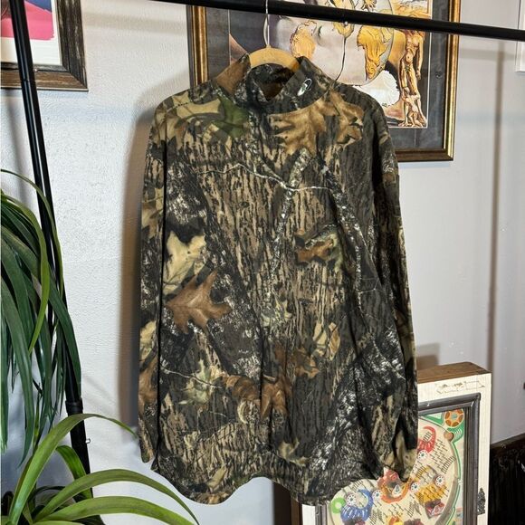 Realtree Camo Longsleeve shirt - Picture 1 of 7